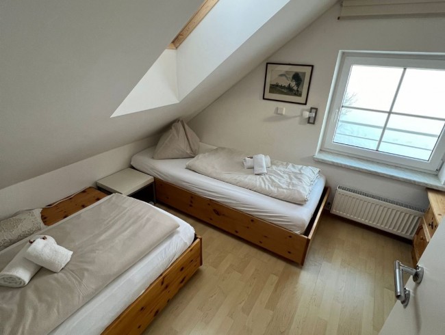 Schlafzimmer 3 mit 2 Einzelbetten